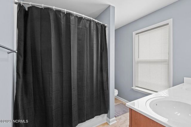 221 Boyington Place Road, Midway Park, NC 28544