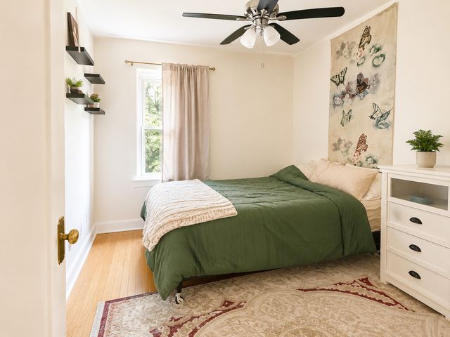 1220 W Victoria Street 3, Chicago, IL 60660