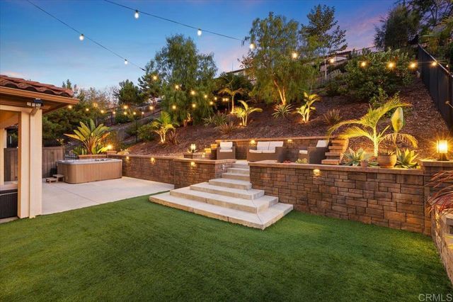 453 Adobe Estates Drive, Vista, CA 92083