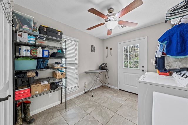 384 Fort Graham Road, Waco, TX 76705