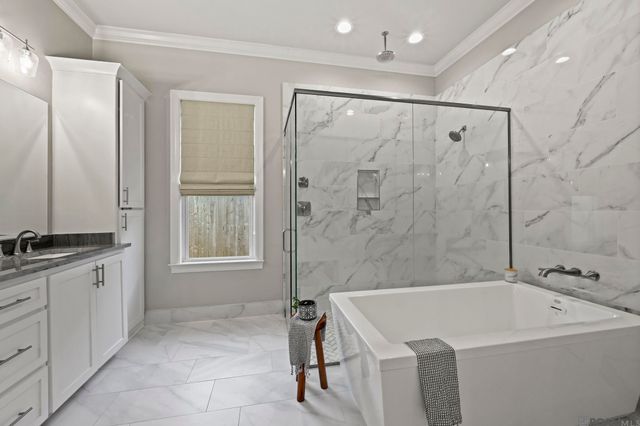 38283 Meadow Rue Dr, Prairieville, LA 70769