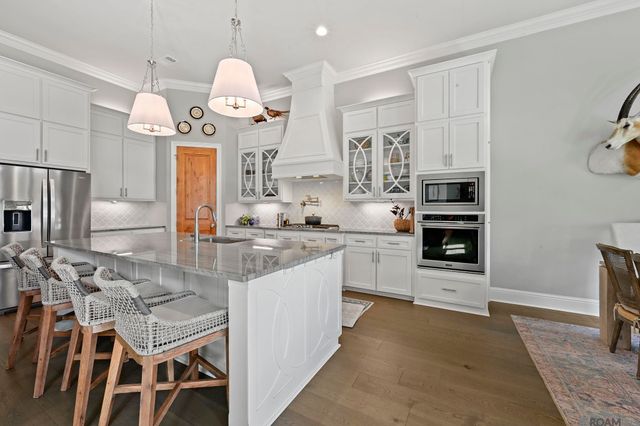 38283 Meadow Rue Dr, Prairieville, LA 70769