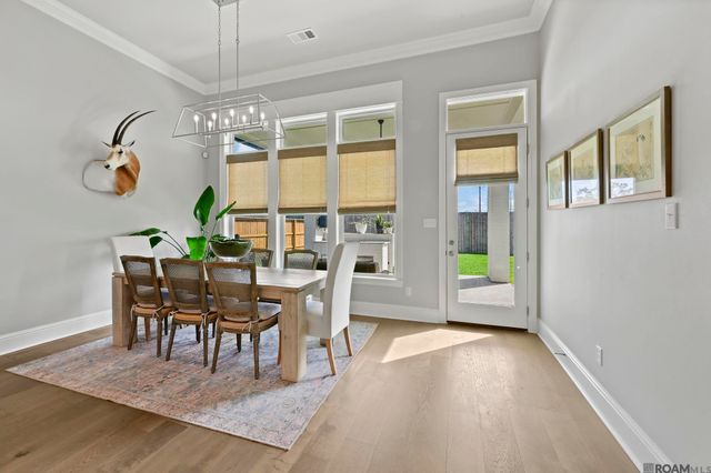 38283 Meadow Rue Dr, Prairieville, LA 70769