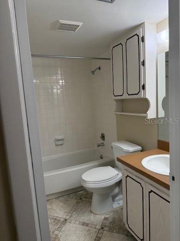 130 JASMINE WOODS COURT 9D, Deltona, FL 32725