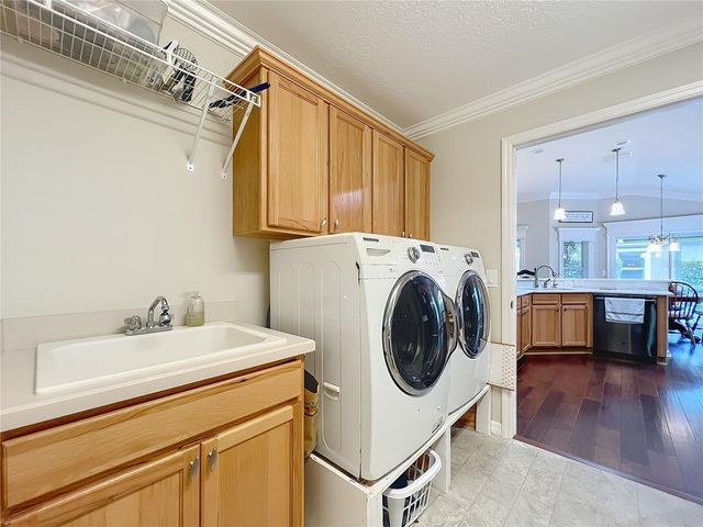 2875 RAIN LILY LOOP, The Villages, FL 32163