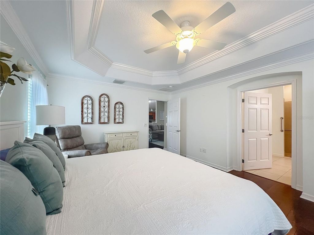 Image 35 of property listing at 2875 RAIN LILY LOOP, The Villages, FL 32163