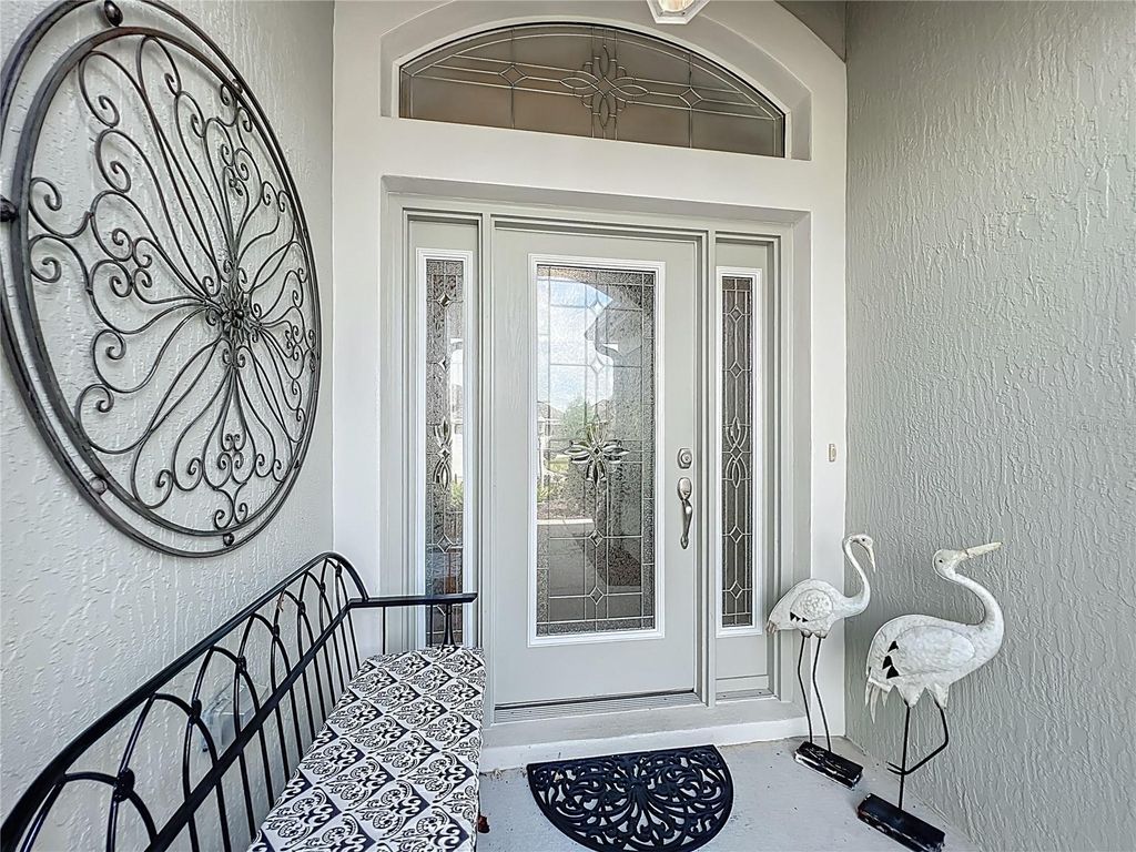 Image 5 of property listing at 2875 RAIN LILY LOOP, The Villages, FL 32163
