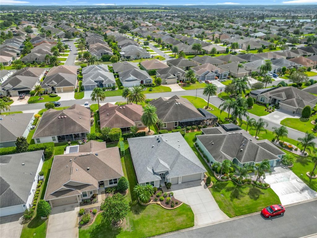 Image 62 of property listing at 2875 RAIN LILY LOOP, The Villages, FL 32163