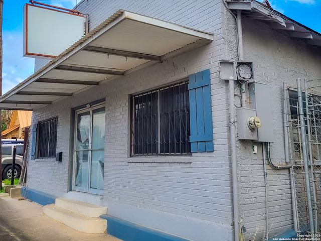 905 Ruiz, San Antonio, TX 78207