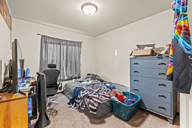 222 Will Drive, Solon, IA 52333