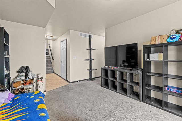 222 Will Drive, Solon, IA 52333