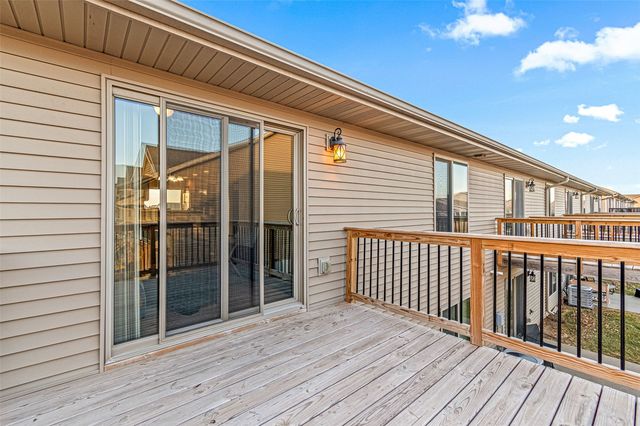 222 Will Drive, Solon, IA 52333