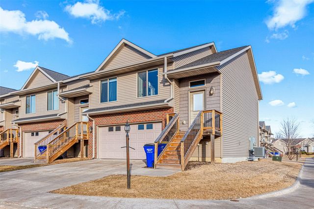 222 Will Drive, Solon, IA 52333