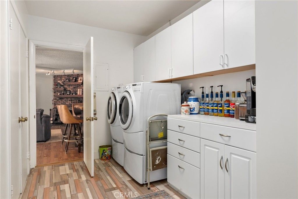 Image 13 of property listing at 16822 Lahey Street, Granada Hills, CA 91344