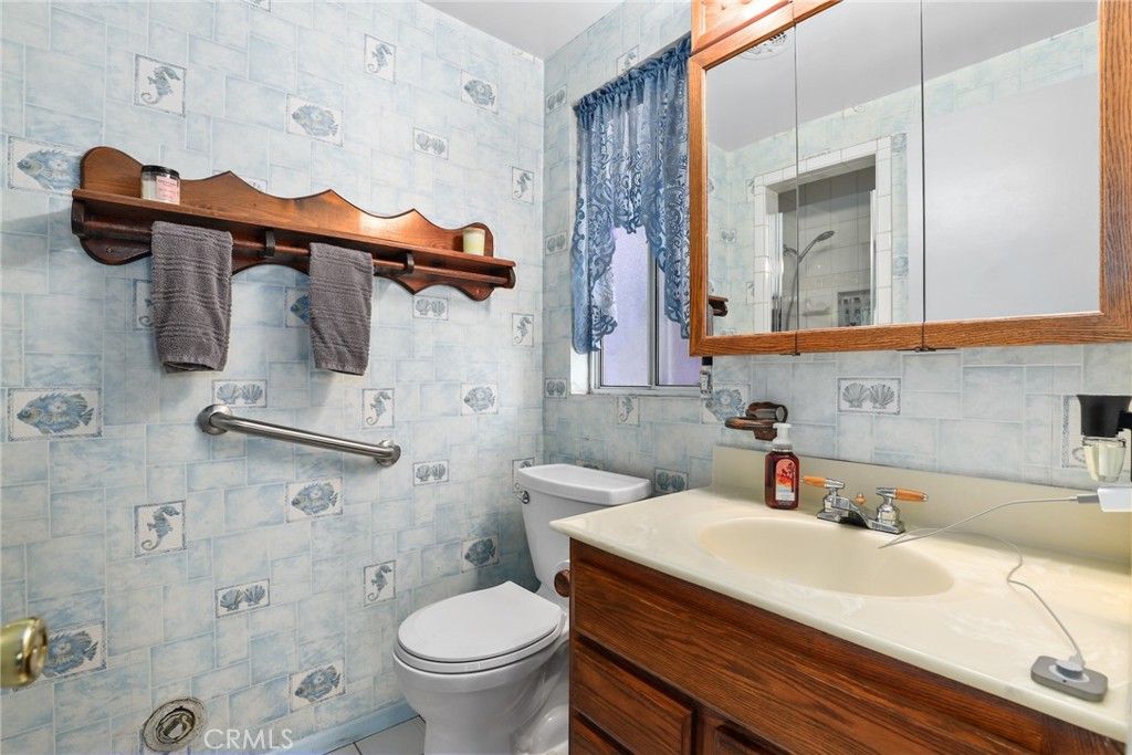 Image 26 of property listing at 16822 Lahey Street, Granada Hills, CA 91344
