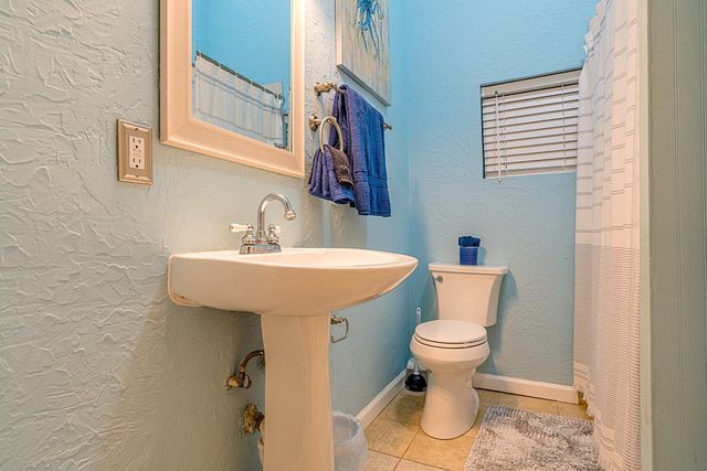 2001 36th Street, Galveston, TX 77550