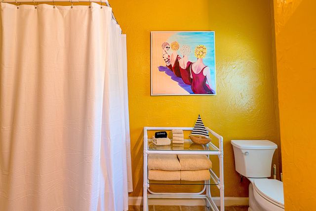 2001 36th Street, Galveston, TX 77550