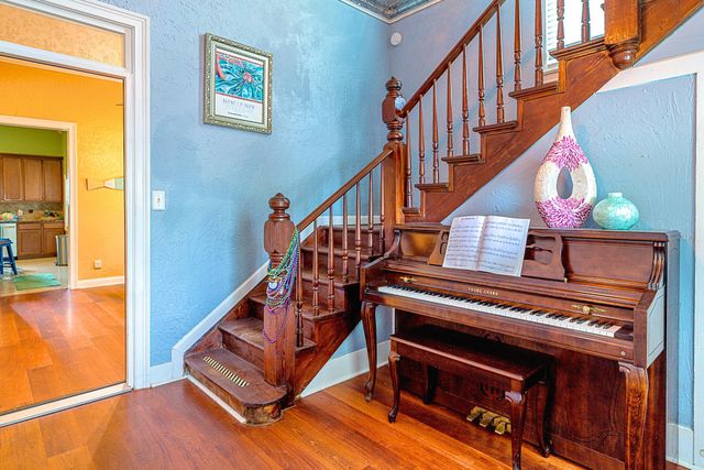 2001 36th Street, Galveston, TX 77550