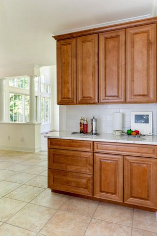 7009 PERSIMMON TREE RD, Bethesda, MD 20817