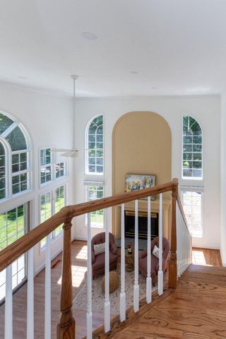 7009 PERSIMMON TREE RD, Bethesda, MD 20817