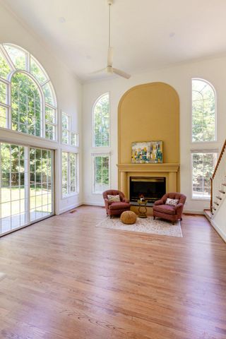 7009 PERSIMMON TREE RD, Bethesda, MD 20817