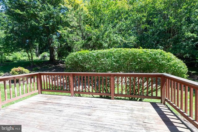 7009 PERSIMMON TREE RD, Bethesda, MD 20817