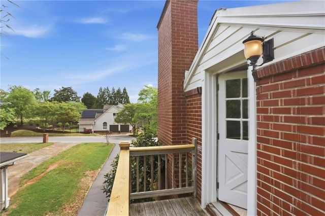 665 Iroquois Drive NE, Marietta, GA 30060