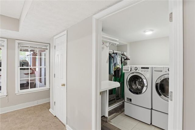 665 Iroquois Drive NE, Marietta, GA 30060