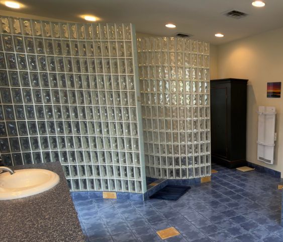 17 Dumont Road, Champlain, NY 12919