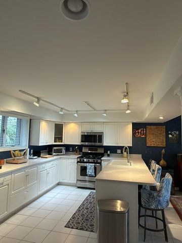 17 Dumont Road, Champlain, NY 12919