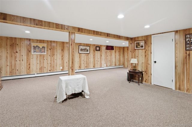 2 Hilltop Drive, Bayville, NY 11709