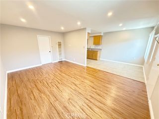 2306 Mira Vista Avenue 16, Montrose, CA 91020