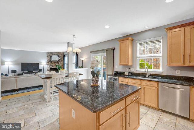 8360 TENBROOK DR, Gainesville, VA 20155