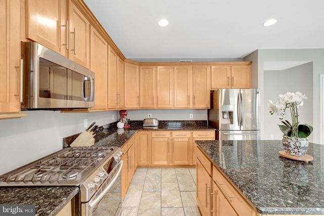 8360 TENBROOK DR, Gainesville, VA 20155