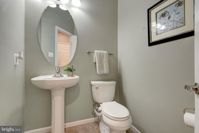 8360 TENBROOK DR, Gainesville, VA 20155