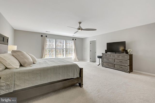 8360 TENBROOK DR, Gainesville, VA 20155