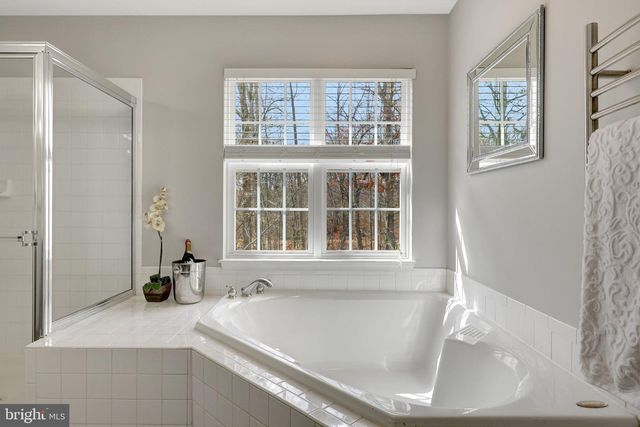 8360 TENBROOK DR, Gainesville, VA 20155