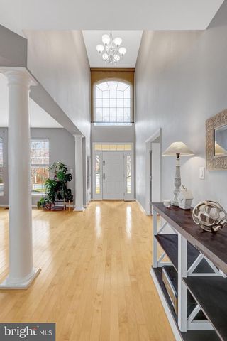 8360 TENBROOK DR, Gainesville, VA 20155