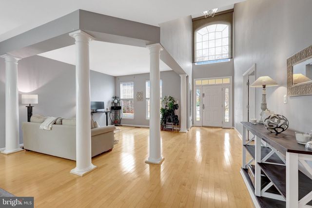 8360 TENBROOK DR, Gainesville, VA 20155