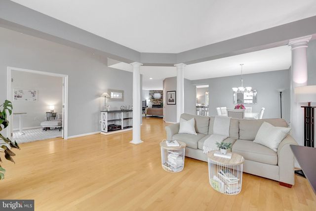 8360 TENBROOK DR, Gainesville, VA 20155