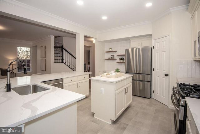 4183 WHITLOW PL, Chantilly, VA 20151