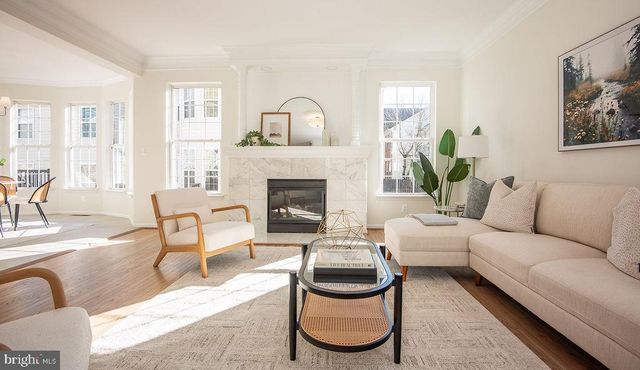 4183 WHITLOW PL, Chantilly, VA 20151