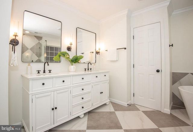 4183 WHITLOW PL, Chantilly, VA 20151