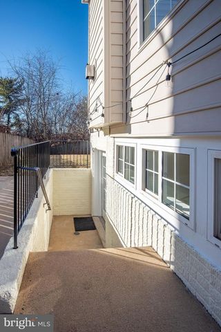 4183 WHITLOW PL, Chantilly, VA 20151