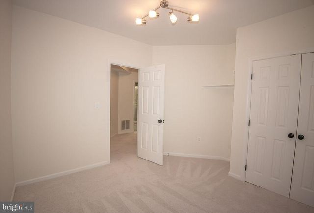 4183 WHITLOW PL, Chantilly, VA 20151