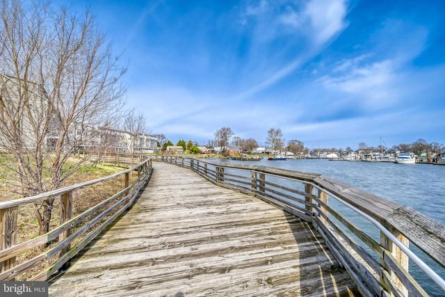 8201 SEAWORTHY WAY, Dundalk, MD 21222