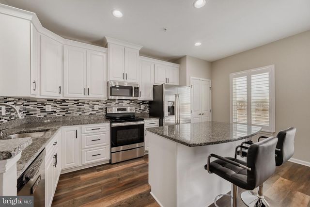 8201 SEAWORTHY WAY, Dundalk, MD 21222