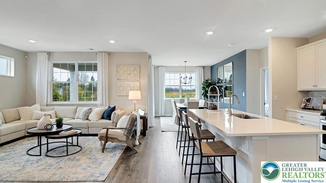 1420 Silk, Upper Macungie Twp, PA 18031