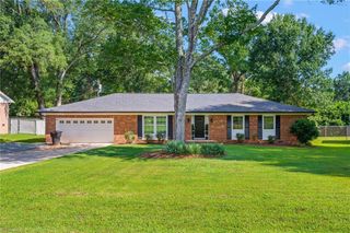 2149 Woodland Avenue, Burlington, NC 27215