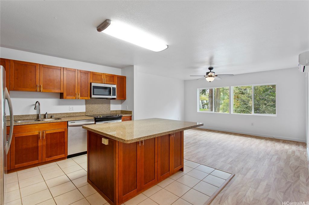 95-060 Waikalani Drive A301, Mililani, HI 96789